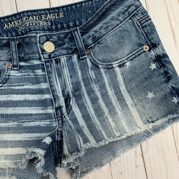 AEO Stars Stripes Flag Cut Off Denim Jean Shorts - Picture 3 of 8